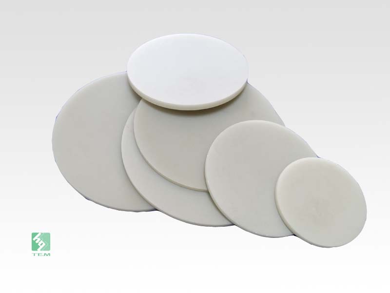 Round aluminum nitride heat sink